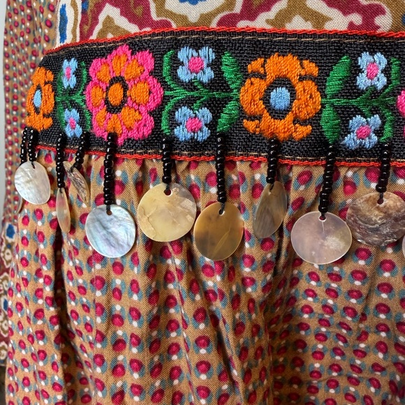 Umgee printed baby doll tunic embroidered sequin trim size Small - Picture 10 of 13